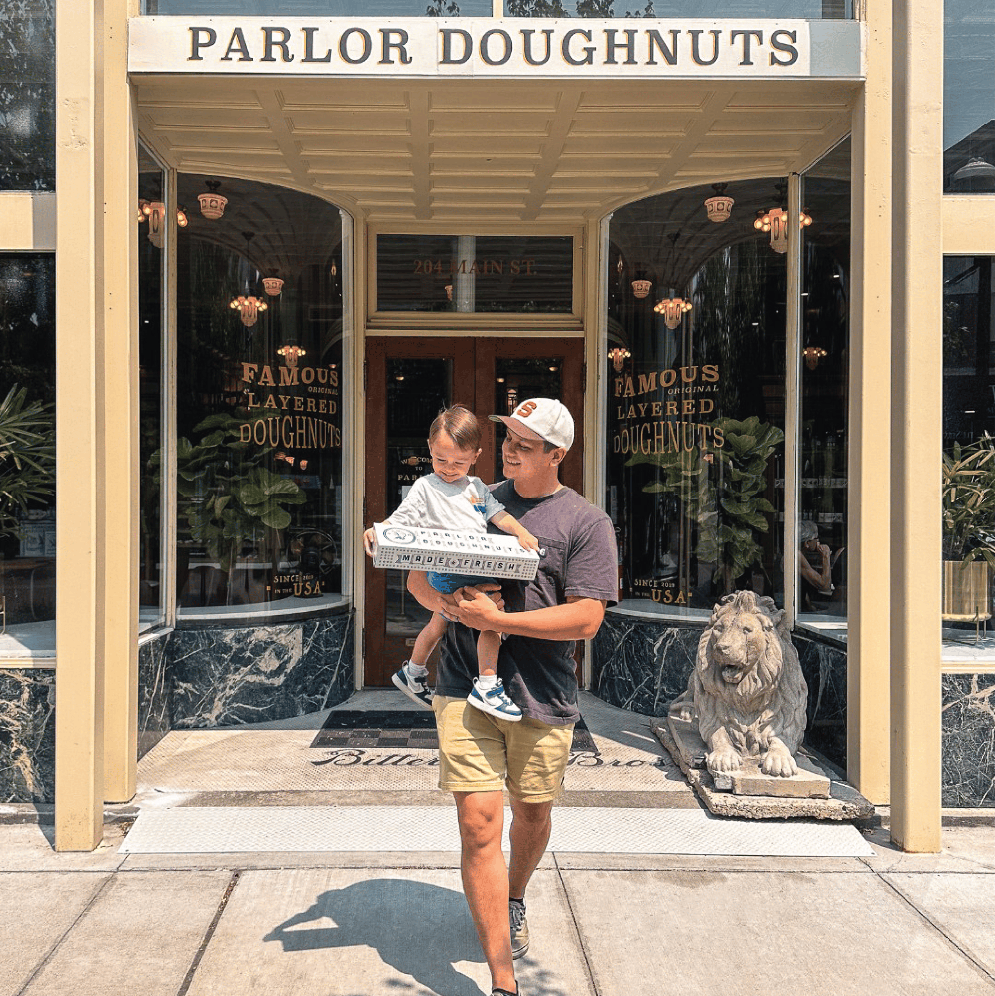 Parlor Doughnut Photo 2