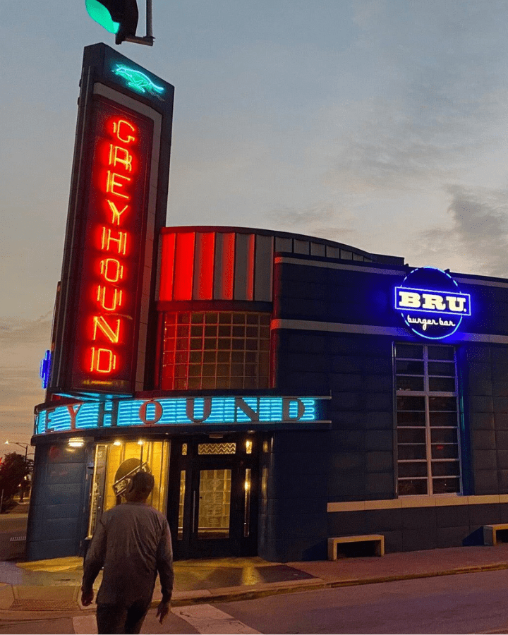 Evansville Bru Burger-min