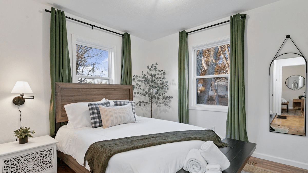 Quiet Urban Oasis in the Heart of EVV