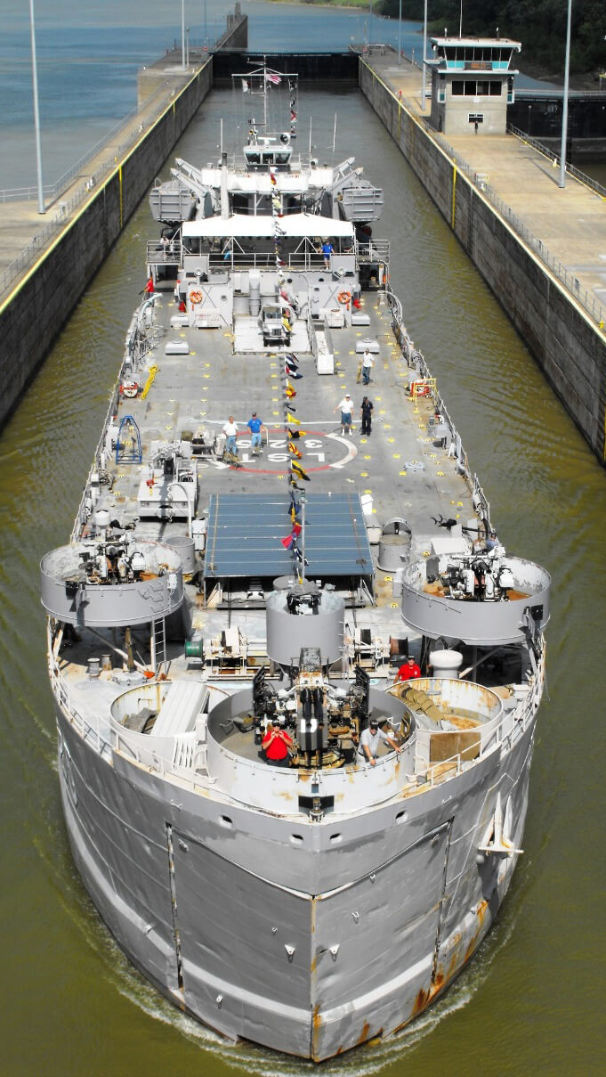 An image of the LST-325 WWII landing ship in Evansville, IN