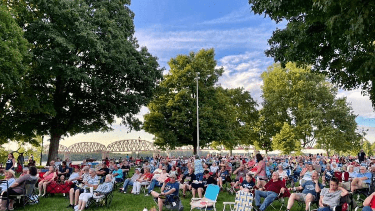 bluegrass festival on riverfront 