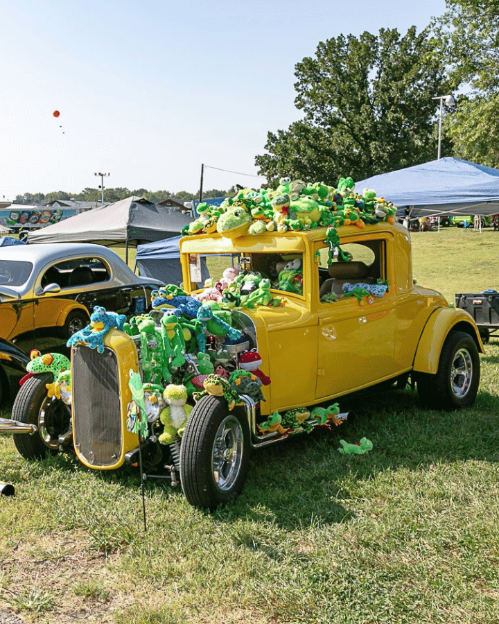 frog follies car