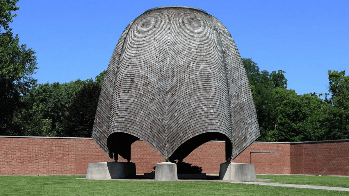 roofless church